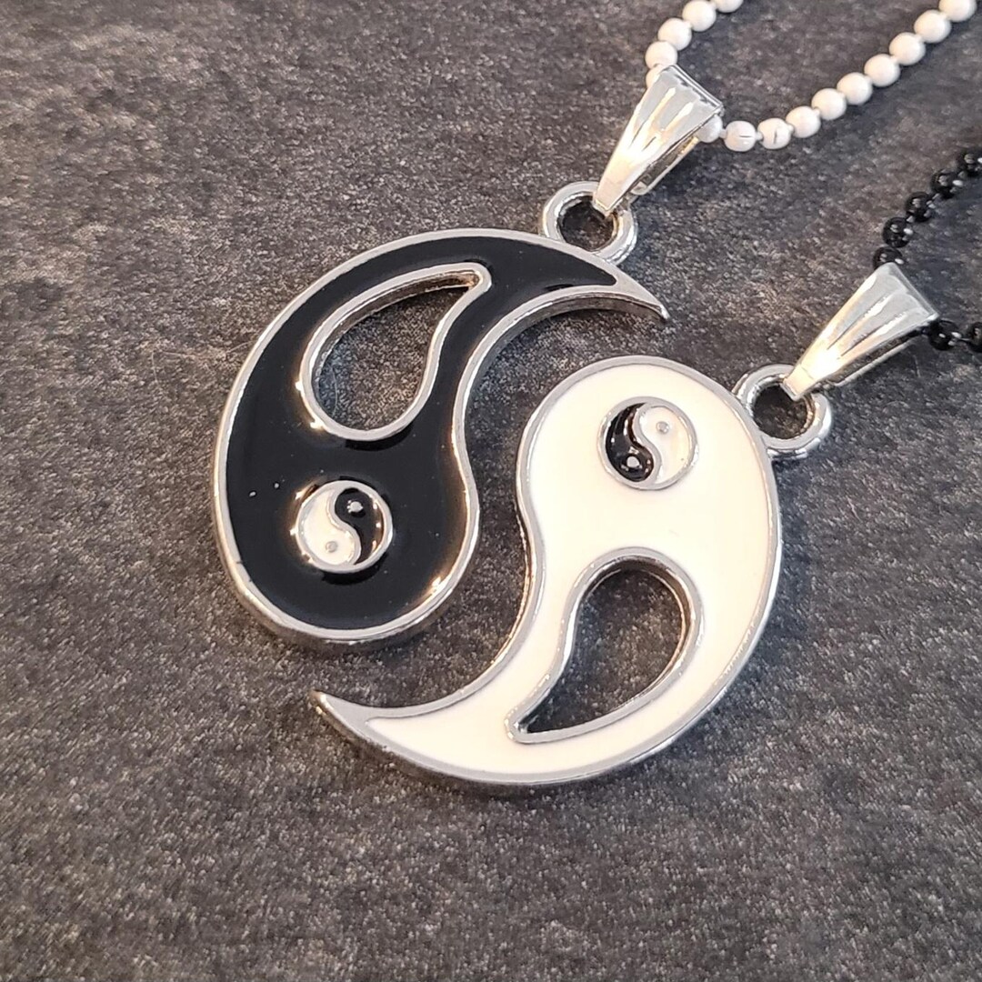 Couple's Yin and Yang Sign Zen Lovers Friendship 2 Necklaces