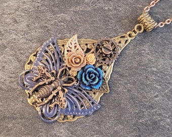 Gothic filigree drop Butterfly Bee Insect dragonfly steampunk Floral Cog gear watch Clock charm pendant chain necklace