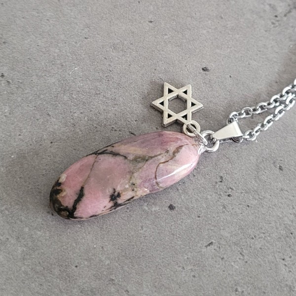 Collier pendentif à breloques Énergie spirituelle Rhodonite rose Boho chic juif Kabbale étoile de David