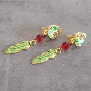 Goudrode en groene patina boho chique stijl bloem veren hanger clip-on oorbellen