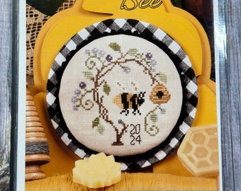 Chubby Bee - Jeanette Douglas | Cross Stitch Pattern Chart