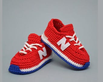 Baby Sneaker Booties Crochet Pattern – Sporty Baby Shoes PDF – Handmade Booties for 6–9 Months