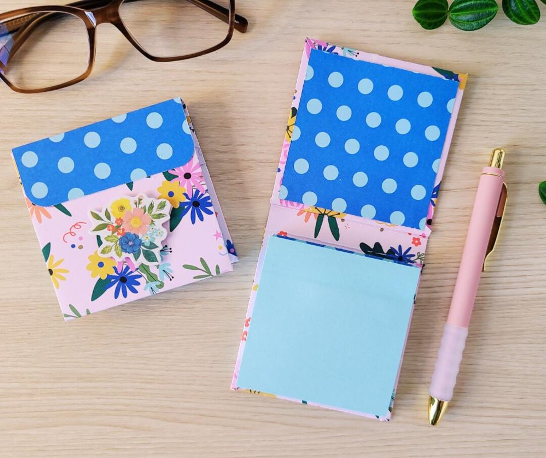 Floral Post-it Note Holders - Set of 2 | Spring Desk Decor | Handmade ...