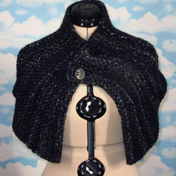 ode to Outlander hand knit capelet wool shawl new shade with a hint of blue UK seller