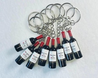 Miniature Wine Keychain Charm Bottle Replica Accessory Gift Idea Enthusiast Present Unique Novelty Item Collector Keepsake For Wine Lovers