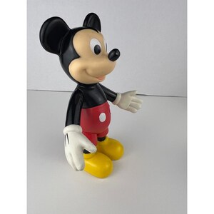Figura de juguete de vinilo vintage de Mickey Mouse de Disney con brazos y piernas móviles de 6,5 pulgadas imagen 5