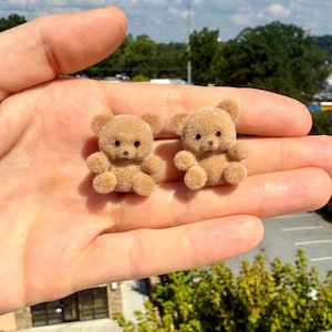 Boucles d&#39;oreilles ours en peluche | Boucles d&#39;oreilles ours en velours brun | Boucles d&#39;oreilles amusantes | Boucles d&#39;oreilles fantaisie | Boucles d&#39;oreilles uniques | Clous d&#39;oreilles faits main | Marron clair