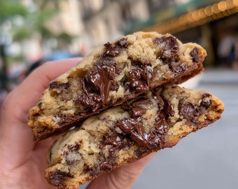 NYC Chocolate Chip Cookie Recipe, Bakery Style (PDF Download)