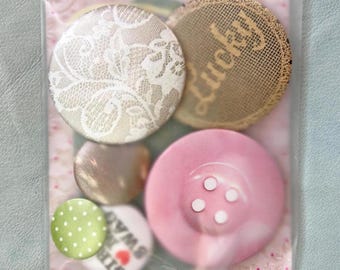 Paquete de botones variados hechos a mano de 2,25 pulgadas, estilo retro.