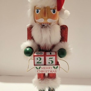 North Pole Trading Co. Christmas Countdown 14" Holiday Santa Nutcracker JCPenney