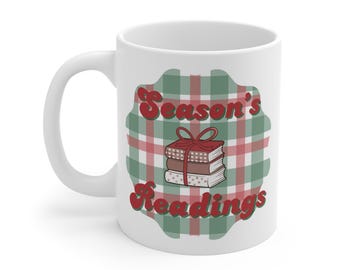 Taza de lecturas de temporada / Pila de libros a cuadros navideños