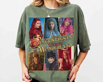 Disney Channel Descendants Wicked Wonderland T-shirt, Red Chloe Max Hatter Tee, Disney Descendants 5 Movie Shirt, Disneyland Family Trip Tee