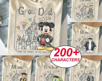 Personalisierte Disney-Abschluss von der Quaste zum Schloss Shirt, Mickey & Friends Abschluss-T-Shirt, Disney Grad Squad Familie 2026 T-Shirt