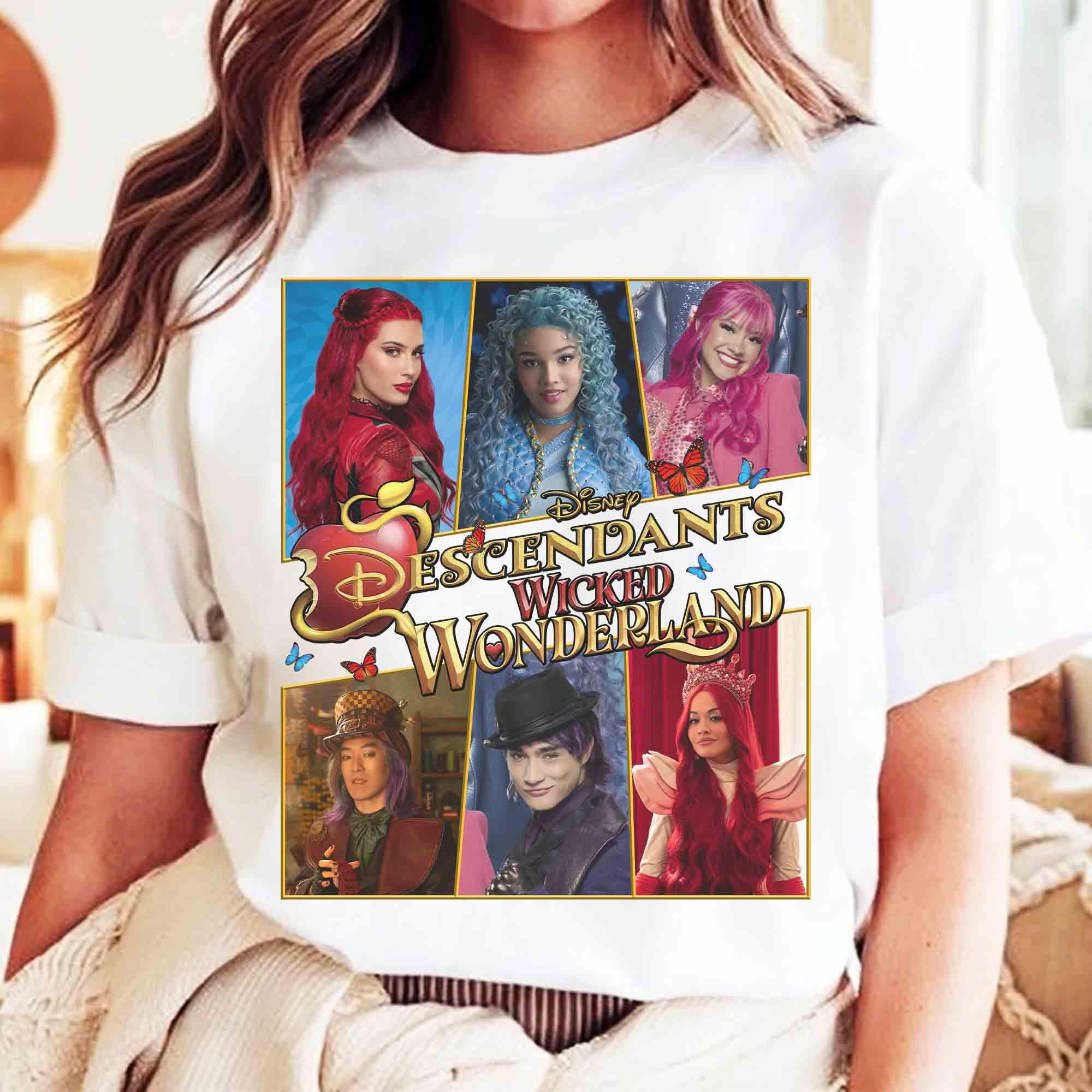 Disney Channel Descendants Wicked Wonderland T-shirt, Red Chloe
