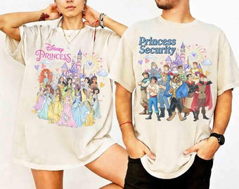 Disney Prinzessinnen & Prinzessinen Sicherheit Magisches Schloss Paar T-Shirt, Prinz Prinzessin Komfort Farben Tee, Magic Kingdom, BTW Paar Reise Outfits
