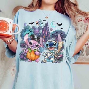 Walt Disney World Stitch & Angel Halloween Shirt, Magic Kingdom Halloween T-Shirt, Ice Cream Snacking Team, Disneyland Gruselsaison Familienausflug Bild 5