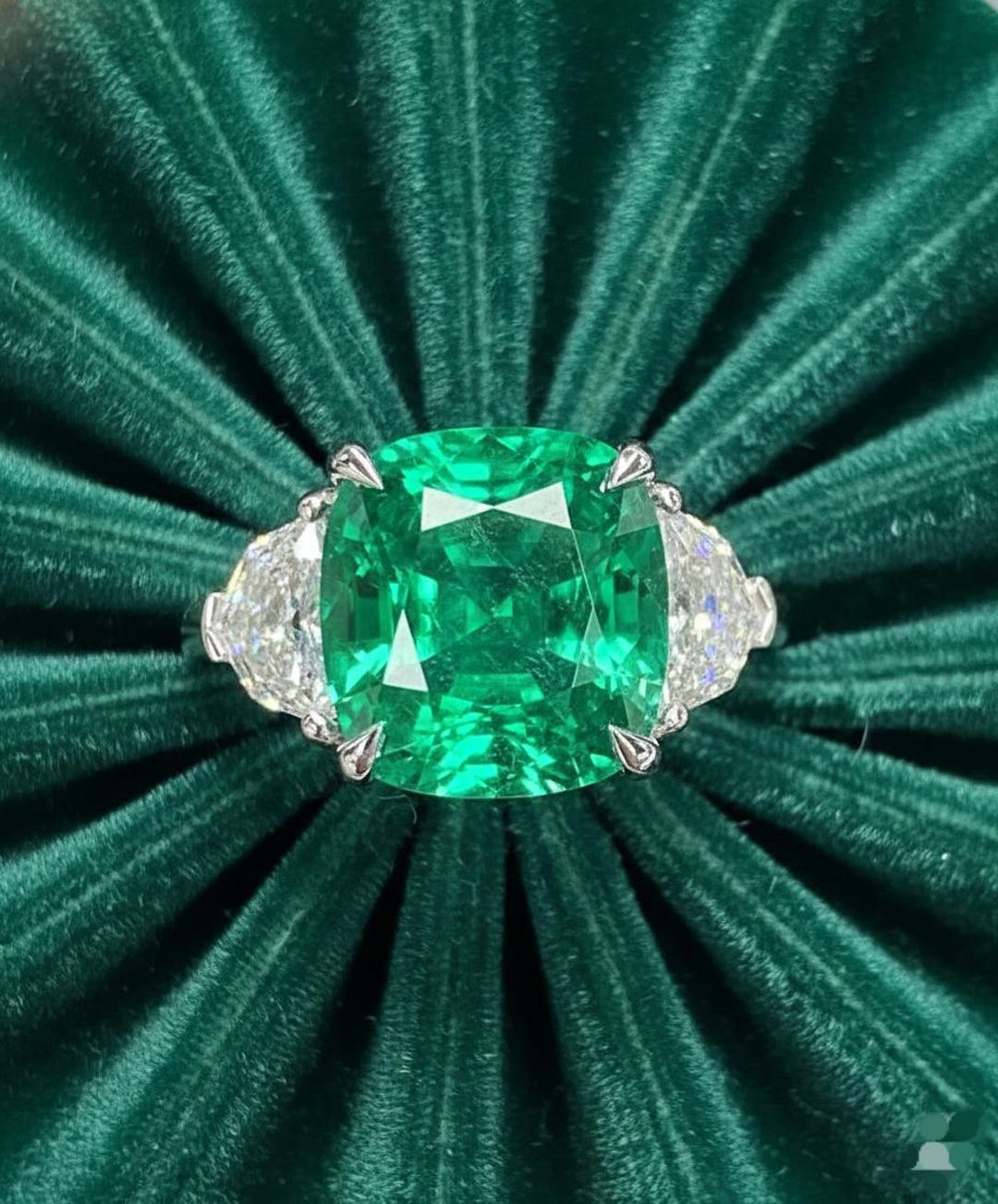 Vivid Green Emerald & Diamond 18K White Gold Ring, 5.3 Ctw - Etsy