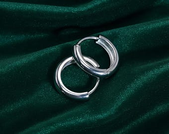 14 kt witgouden Huggie-oorbellen, 12 mm