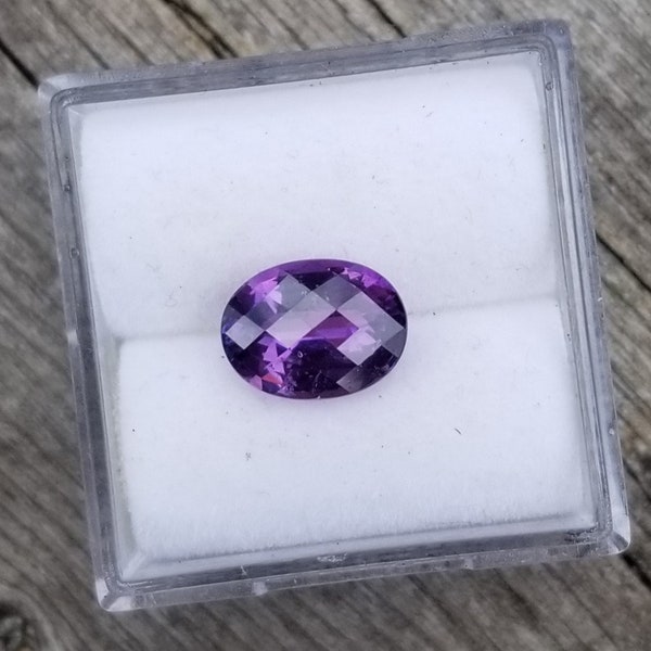 Purple Sapphire 2 cts Checkerboard for Gemstone Jewelry