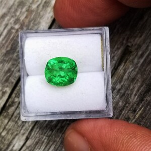 Tsavorite Garnet Square Cushion January Birthstone for Engagement Ring, Natural Neon Green Garnet for January Jewelry