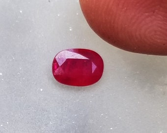Ceylon Ruby, Velvet Red Oval Gemstone, July Birthstone (7x5 mm)