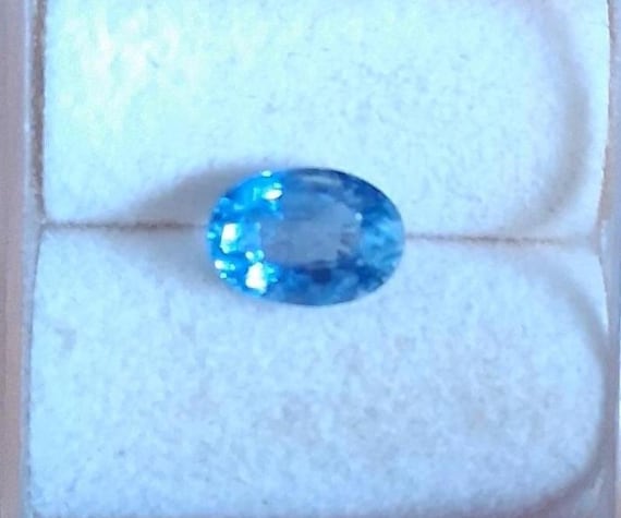 Natural Pastel Blue Sapphire for Anniversary Jewelry, September Birthstone