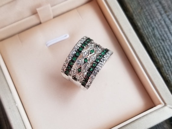 Fine Emerald Sterling Silver Ring