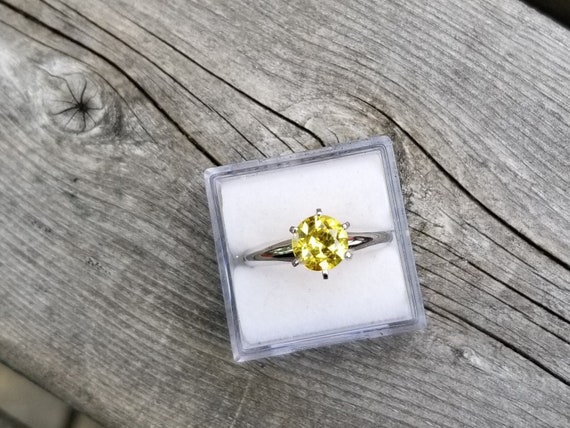 Ceylon Yellow Canary Sapphire 6.5 MM Solitaire Ring