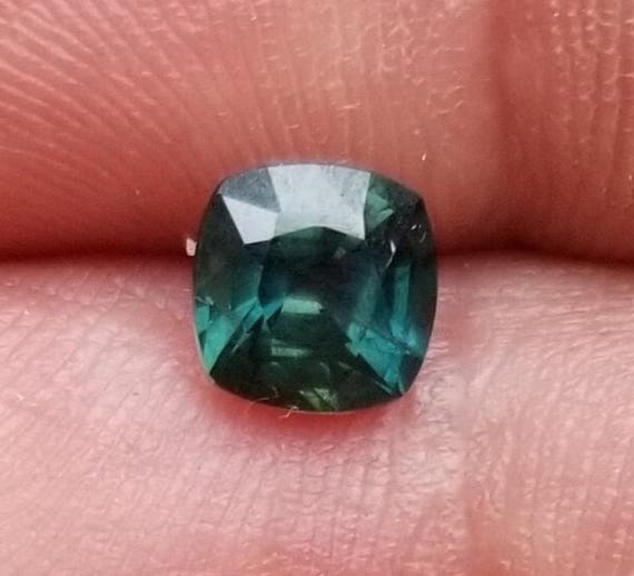 Ceylon Blue Green Sapphire for Anniversary Jewelry, September Birthstone