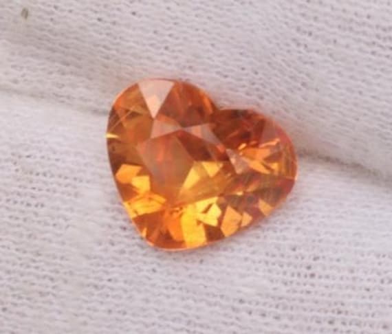 Unique Orange Sapphire Heart Shape for Anniversary Ring