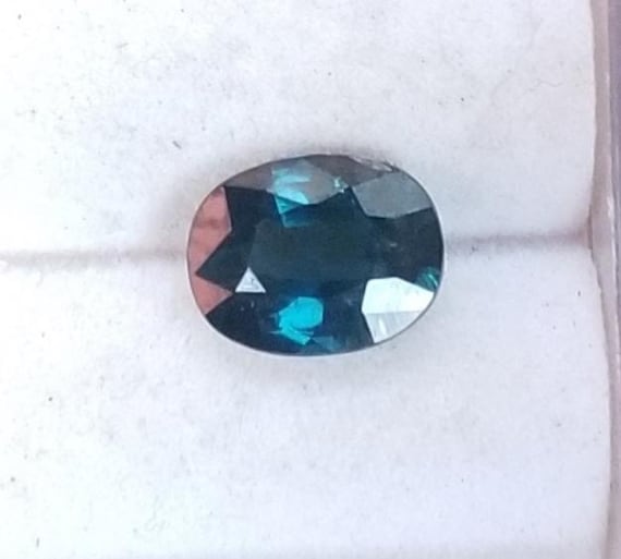 Australian Peacock Blue Sapphire, Oval Gemstone, September Birthstone (8x6.2 mm)