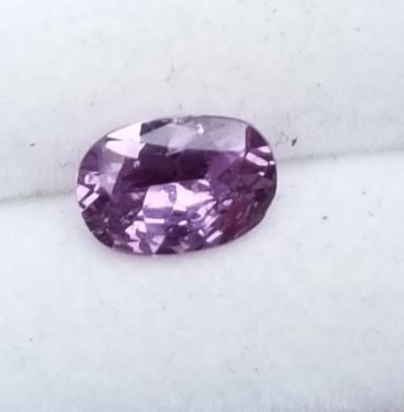 Unique Color Sapphire 7.7x5.2 MM Oval September Gemstone for Jewellery