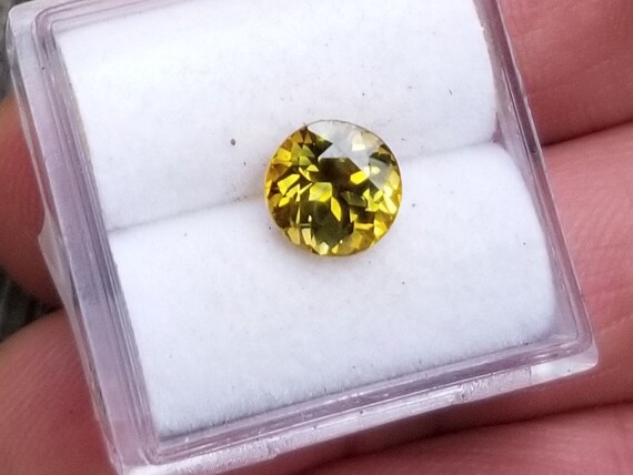 Parti Color Yellow Sapphire 1.63 cts Precision Cut Portuguese Cut Loose Gemstone