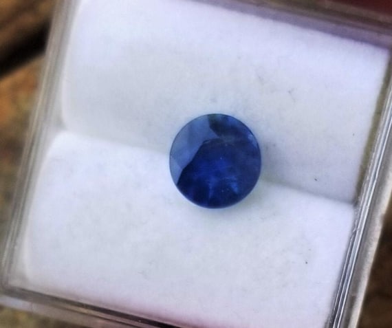 Round Ceylon Blue Sapphire 6.1 mm