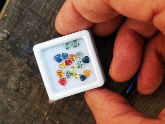 Unique Sapphire Parcel 4.20 Cts Triangle Shape