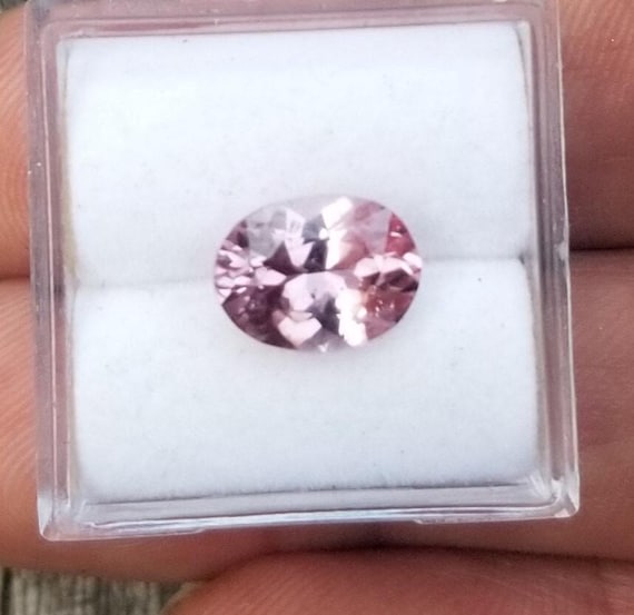Ceylon Oval Pink Spinel, Natural Gemstone for September Jewelry