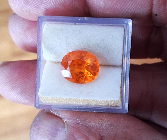 Ceylon Neon Orange Sapphire Oval Shape September Gemstone