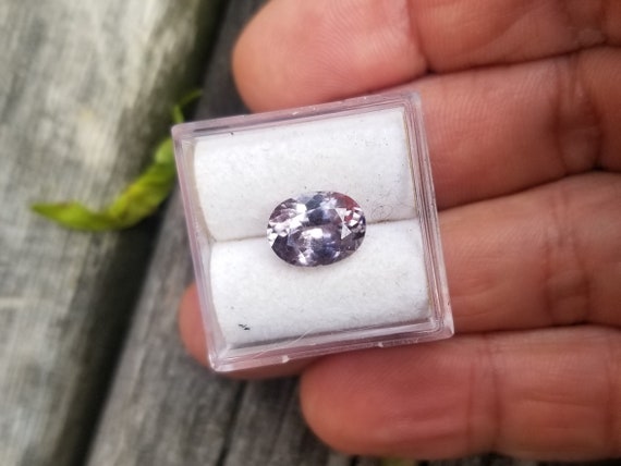 Oval Spinel Anniversary Gift for August Birthstone, Natural Spinel for Engagement Ring, One of Kind Gemstone for Women Jewelry
