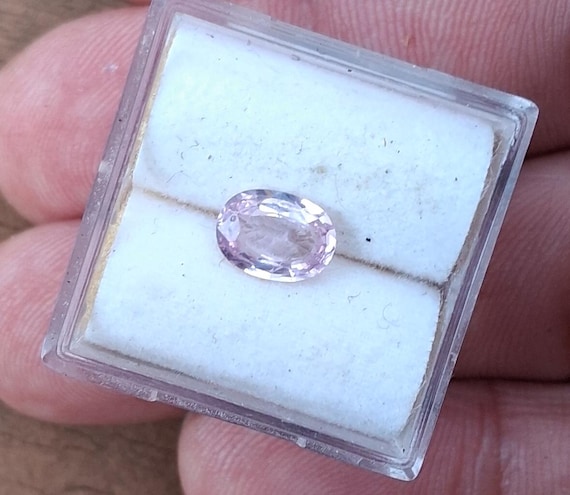 Natural Ceylon Pastel Pink Sapphire Ova Shape