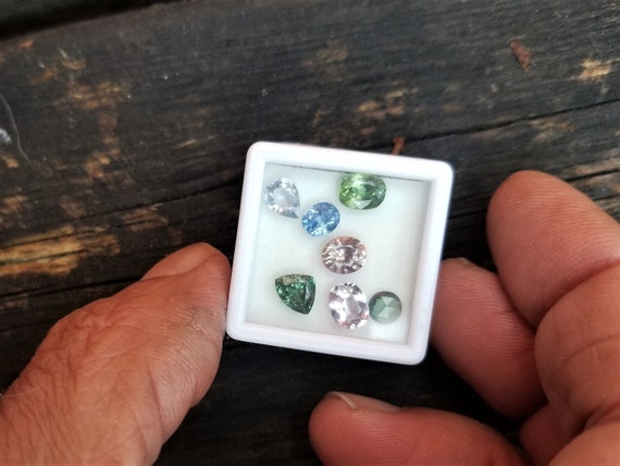 Sapphire Collection Parcel 6 CTS for Jewelry
