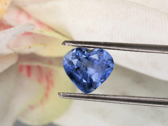 Heart Shape Color Change Blue Sapphire 1.57cts