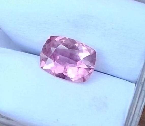 Natural Cushion Pink Sapphire September Birthstone for Jewelry