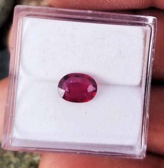 Ethical Ruby 6.6x4.8 mm Oval July Birthstone