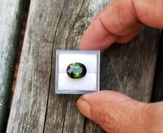 Oval Tourmaline for Jewelry Pendant , October Birthstone for Anniversary Jewelry , Unique Color Forest Green Tourmaline, Free Shipping