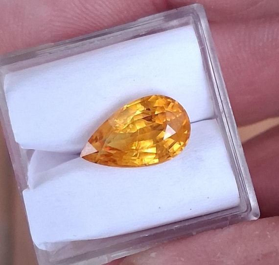 Large Yellow Sapphire 3.71 Cts Pear Shape for Jewelry