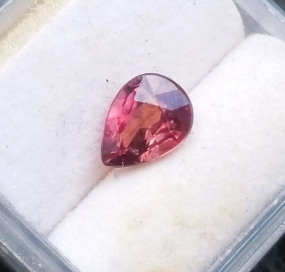 Unique Color Sapphire for Engagement Ring, Pear Shape Magenta Gemstone