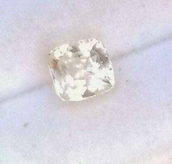 Ceylon Champagne Sapphire  5.1 mm Cushion