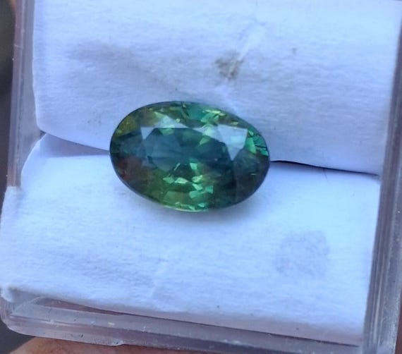 Natural Green Bluish Sapphire 9.5x6.2 MM Oval September Birthstone for Jewelry