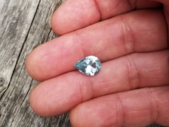 Aquamarine March Birthstone for Jewelry, Tear Drop Shape Aquamarine for Anniversary Gift