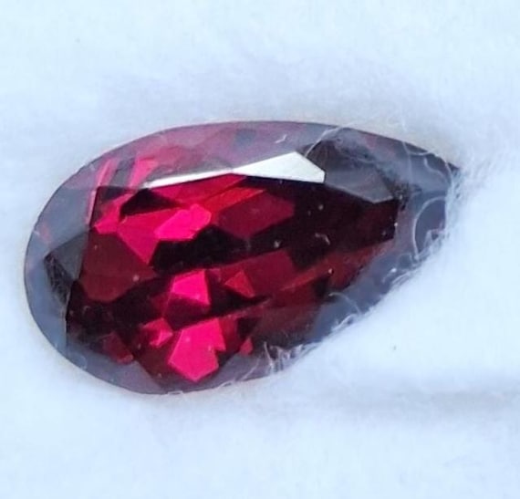 Rhodholite Garnet January Birthstone Gift for Her, Pear Shape Raspberry  Garnet